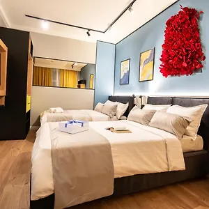 Emil Balaban Luxury Апарт-отель