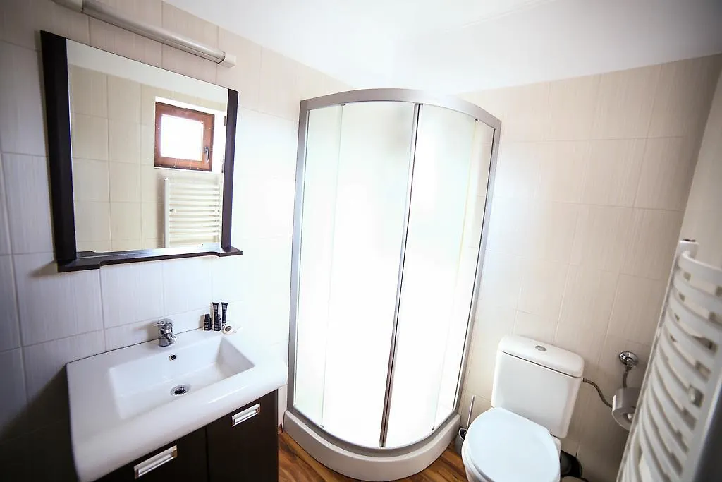 Bliss Residence - Parliament Bucharest 3*,