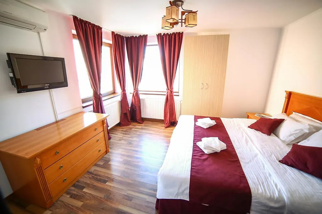 Bliss Residence - Parliament Bucharest 3*,